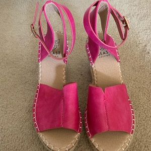 Brand new, never worn Beast Fashion Pink Wedges